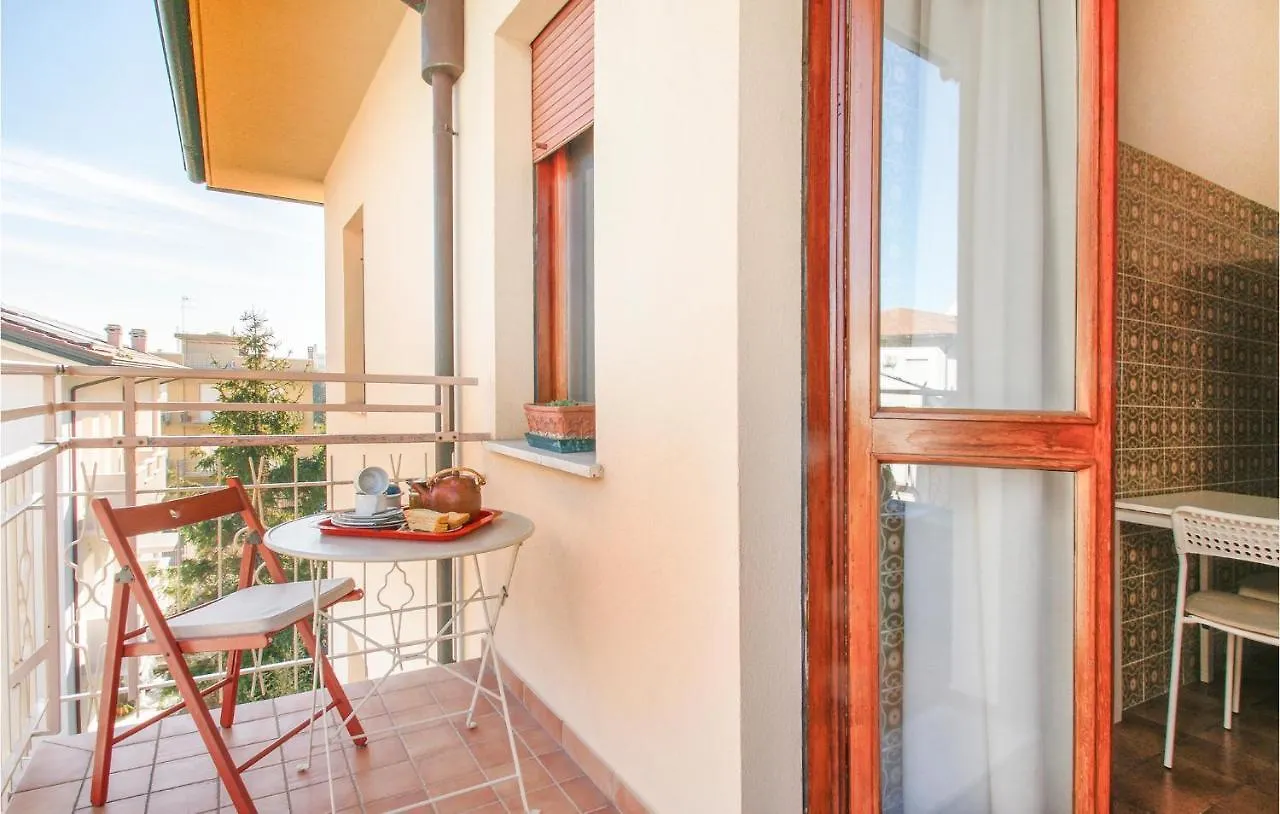 Lovely Apartment In Rimini With Kitchen